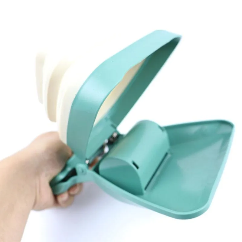 Portable Pooper Scooper - Foldable - One Handed Operation